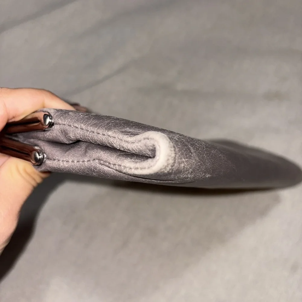 HOBO International Lauren Double Kill-lock Wallet Gray Silver‎ Leather